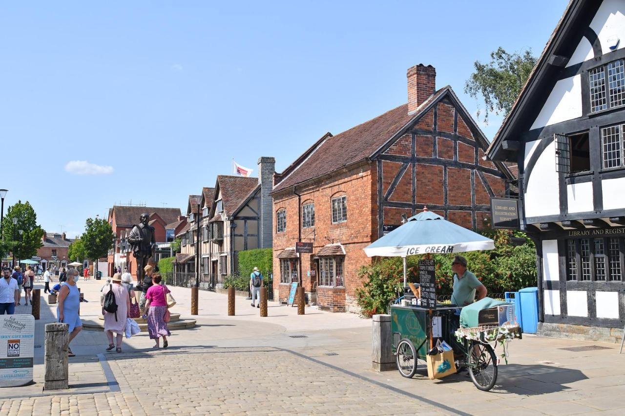 The Teapot Cottage In Town Centre Free Parking ستارتفورد أبون آفون المظهر الخارجي الصورة