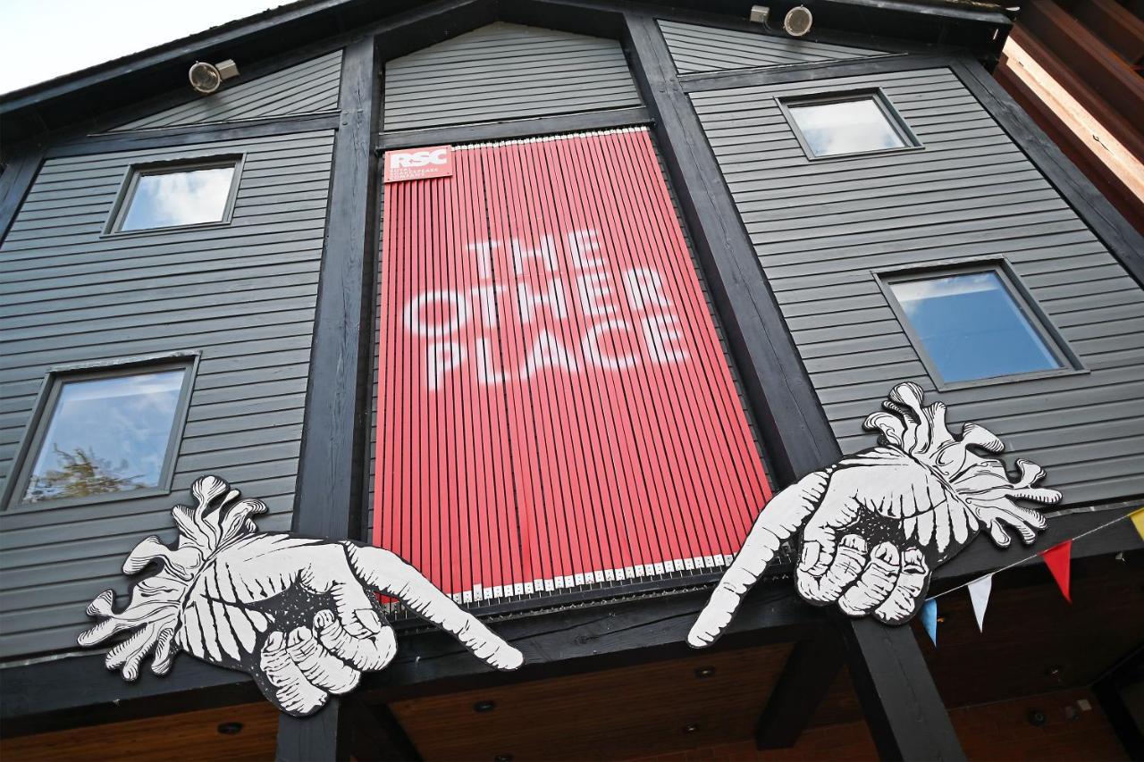 The Teapot Cottage In Town Centre Free Parking ستارتفورد أبون آفون المظهر الخارجي الصورة